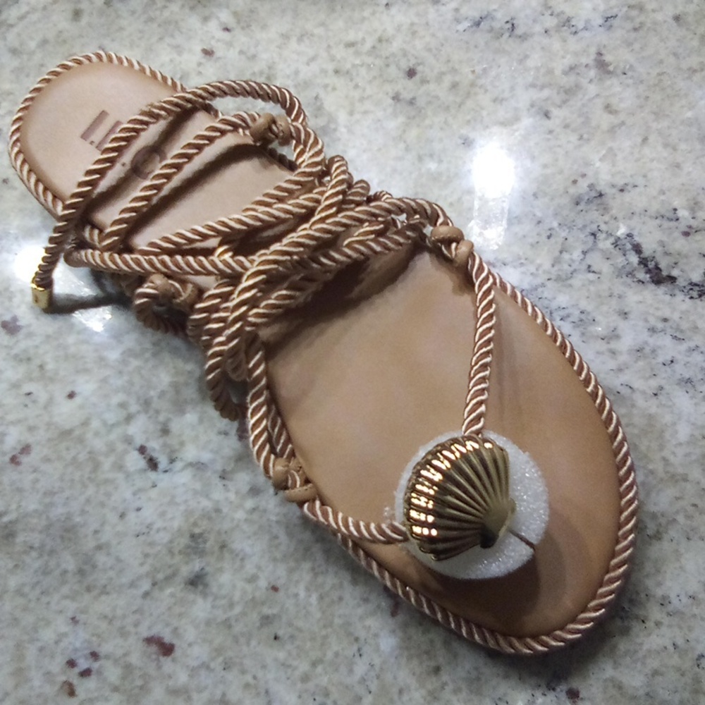 Gorgeous, Sexy, Leg Wrapped Sandals